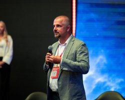 Oslava 10 let portalu VedaVyzkum.cz